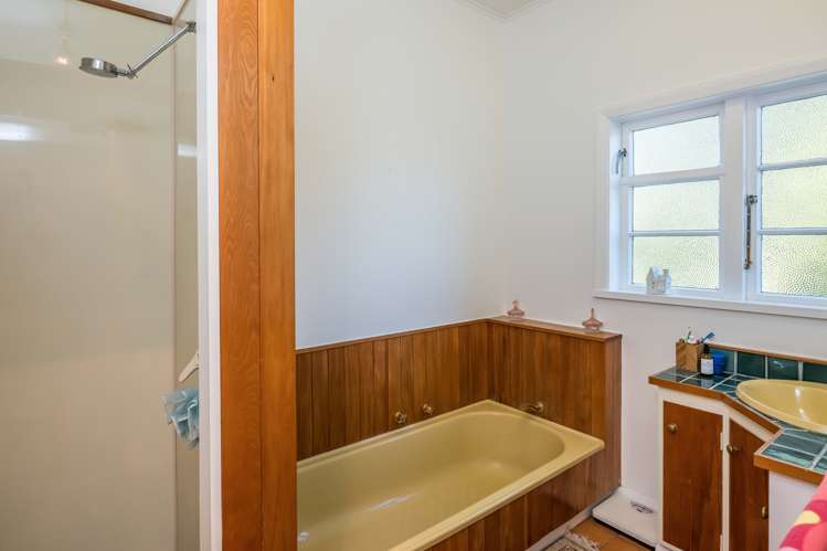 6 Station Road Khandallah_16