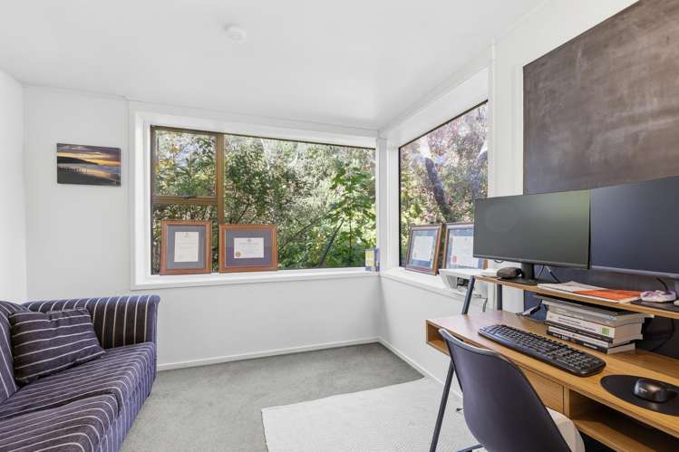 19 and 19a Ettrick Street Glenross_17