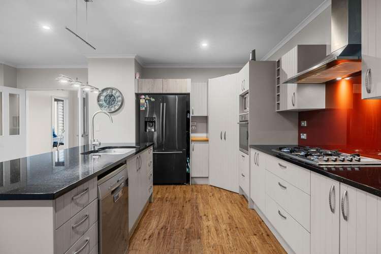 7 Calypso Place_2