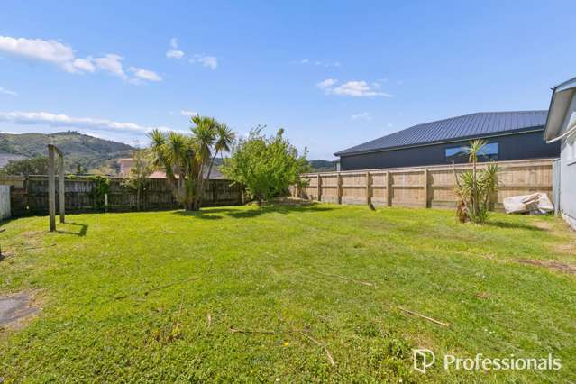 13 Main Road Wainuiomata_2