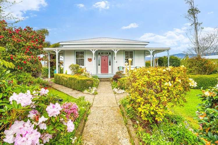 44 Meihana Street, Takaka Golden Bay_0