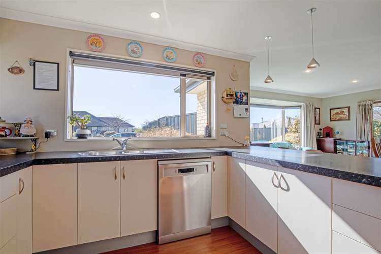 11 Salisbury Drive Rolleston_3