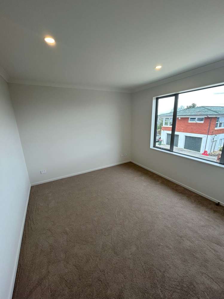 15b Gulf Crest Bucklands Beach_13