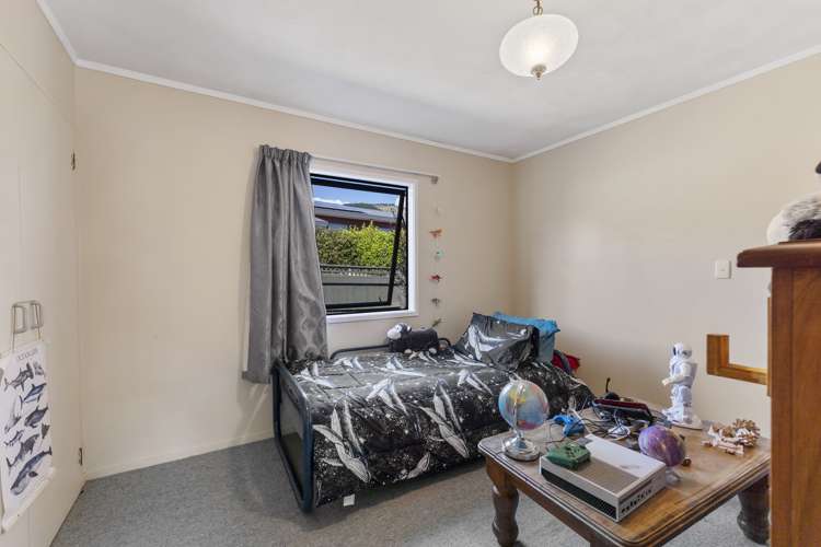 40 Farnham Drive Richmond_11