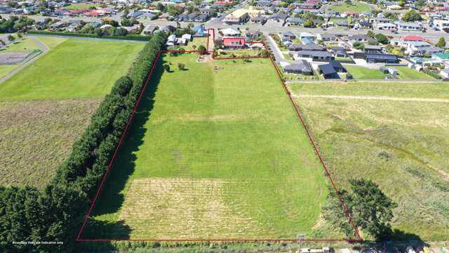 700 and 702 Tweed Street Newfield_1