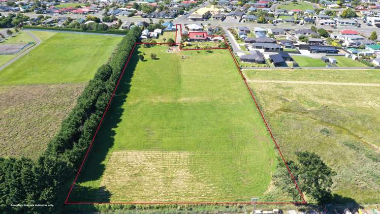 700 and 702 Tweed Street Newfield_1