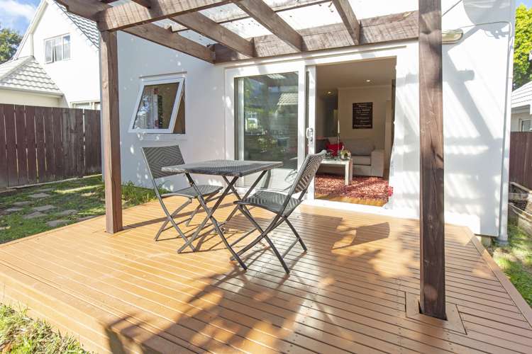 1/672 Whangaparaoa Road Stanmore Bay_10