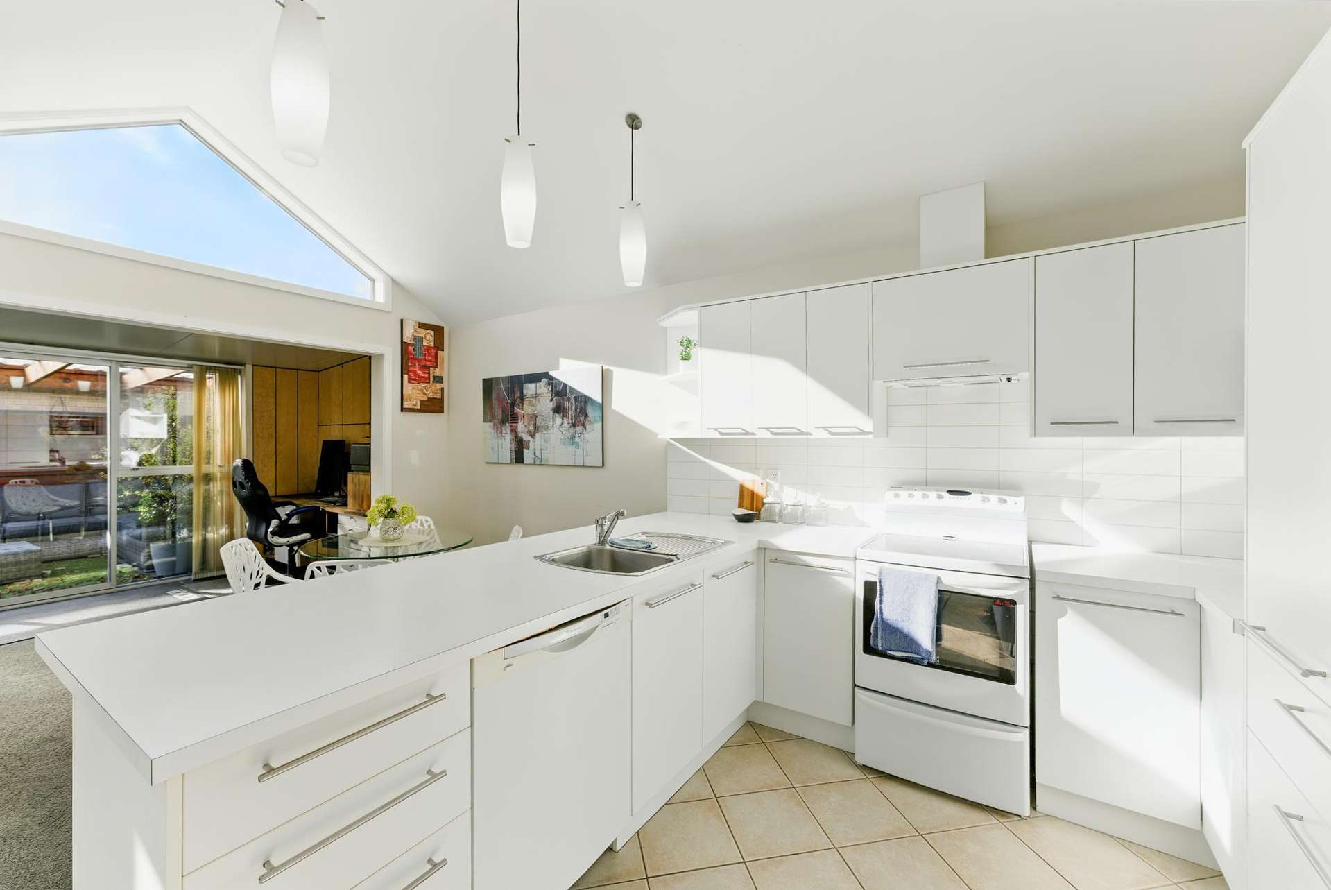 2/7 Glenys Place Broomfield_0