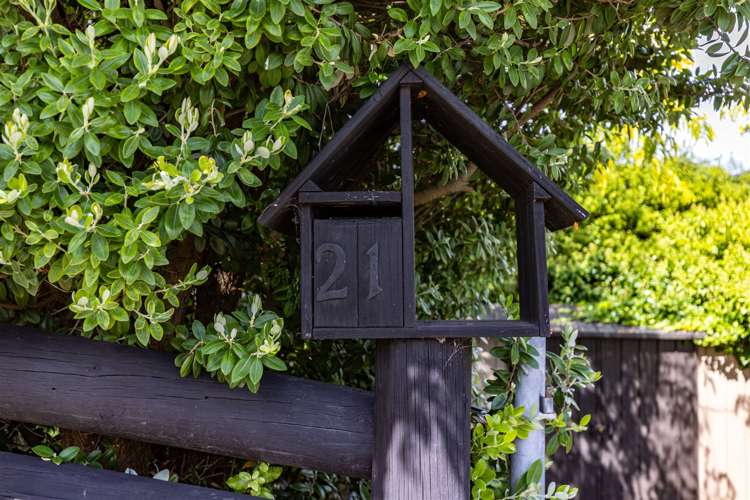 21 Harbour View Terrace Cass Bay_17