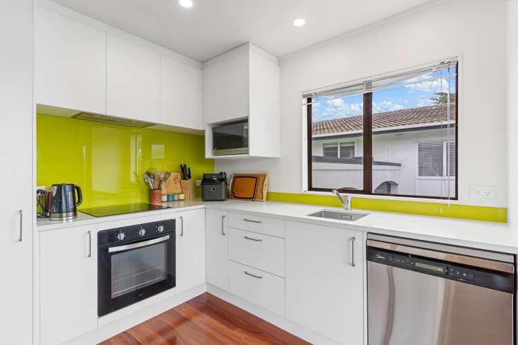 2/1 Recreation Drive Birkenhead_1