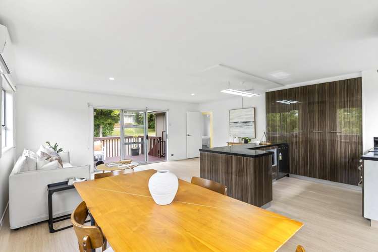 19 & 19A Sunburst Lane Torbay_7