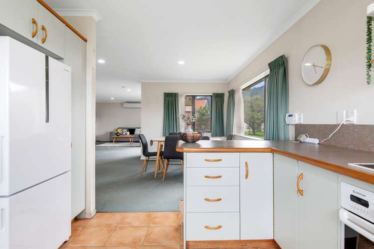 73 Hodgkins Street Pukehangi_6