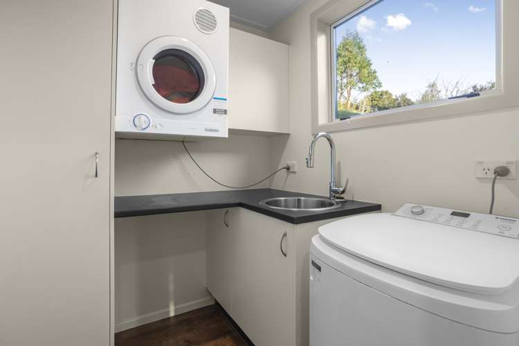 34 Pencarrow Crescent Wainuiomata_26