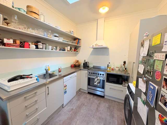  C/90 Nairn Street Mount Cook_1