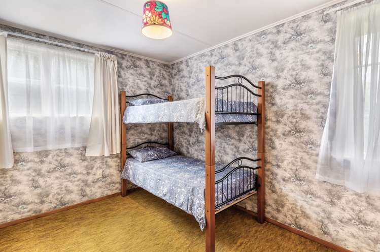 41 Te Rangitautahanga Road Turangi_11