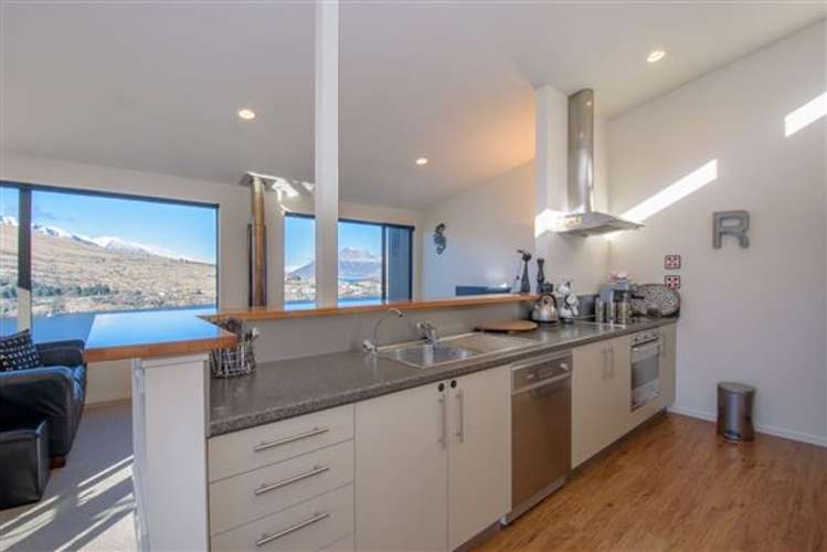 43 Woodlands Close Queenstown_7