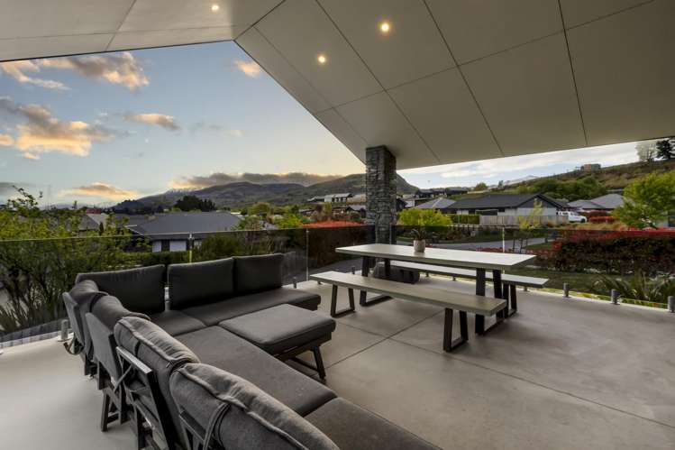 6 Oxfordshire Avenue Lower Shotover_30