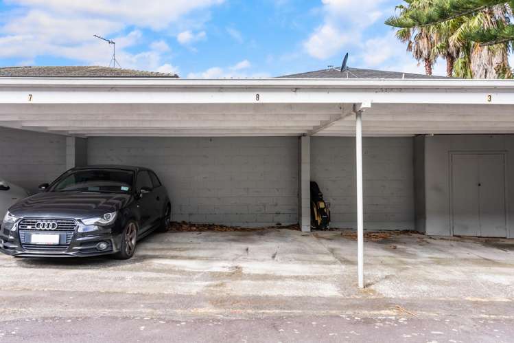 8/35 Saint Lukes Road Mount Albert_13