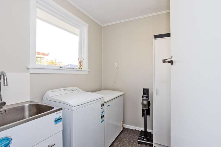 37 Kinmont Crescent Newfield_15