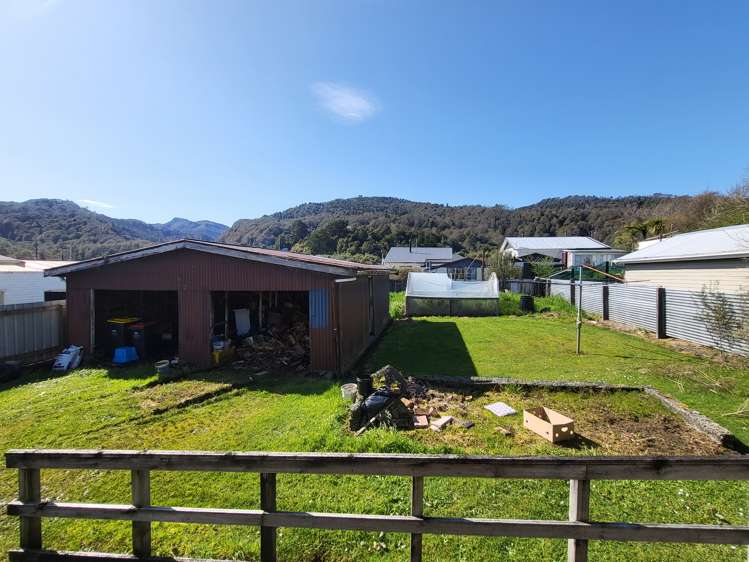 4 Sutherland Street Dunollie_7