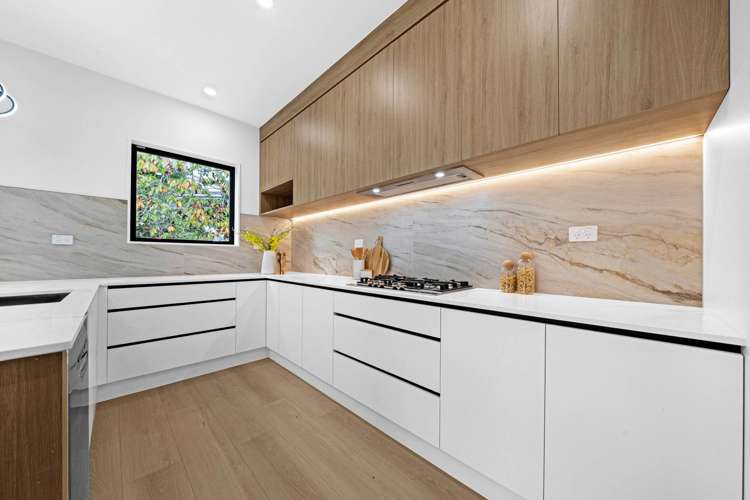 10 Furlough Road_2