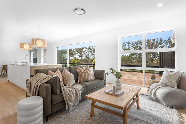 19 Farmview Lane Lincoln_1