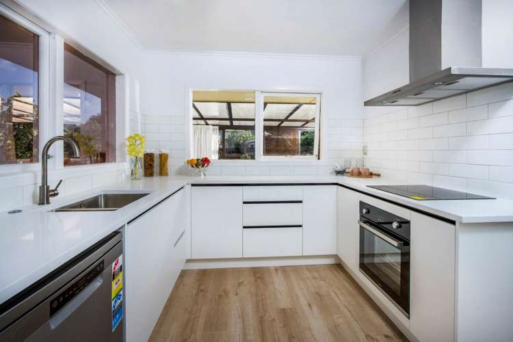 2/3 Ellen Avenue Hillcrest_5