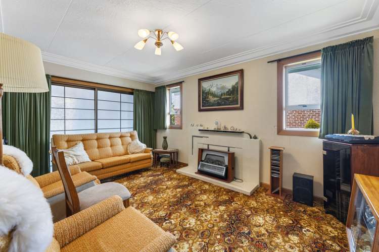 12 Blake Street Halfway Bush_12