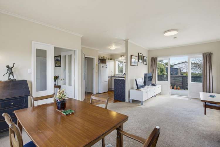 9 Kirkway Raumati Beach_12