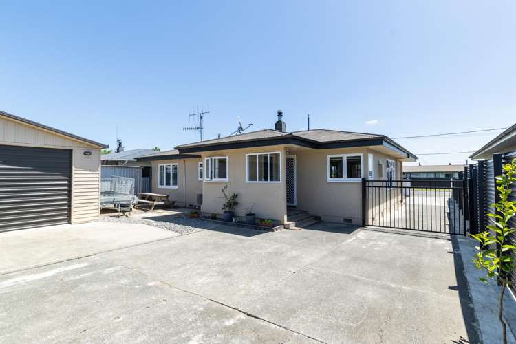 58 Harold Holt Avenue Onekawa_21