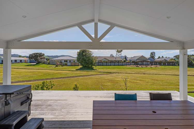 15 Whitby Avenue Whitianga_32