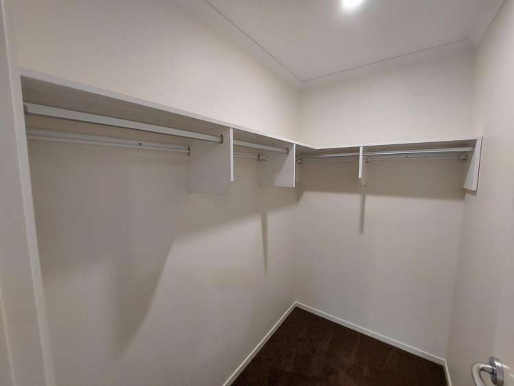 215F Massey Street 1067_7