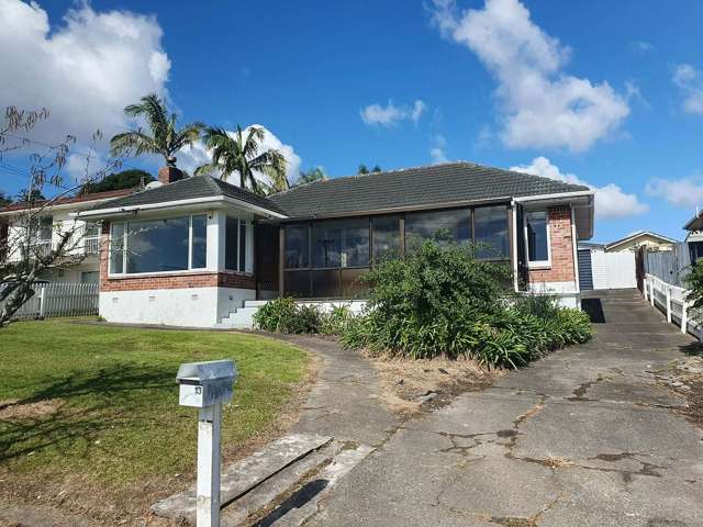 Classic Charm, Centrally Located