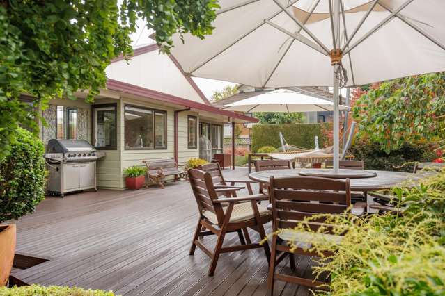 Sun drenched sanctuary in a sought after setting