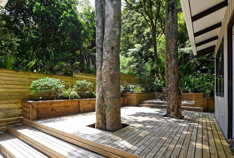 2 Takahe Road Titirangi_17