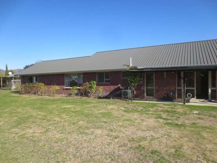 23 Arnott Street Alexandra_19