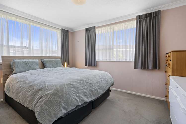 8 Omaha Grove Totara Park_7