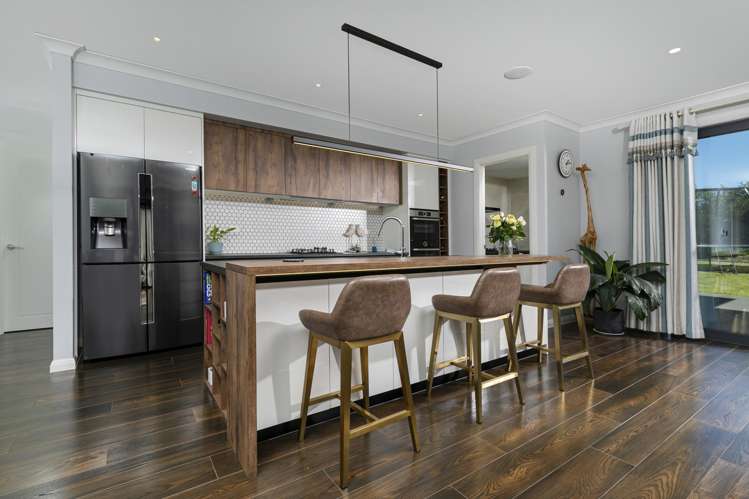 7 Sir Lincoln Drive Huapai_1