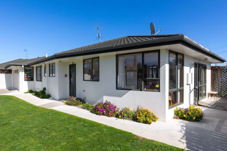 136 Maxwell Road Redwoodtown_19