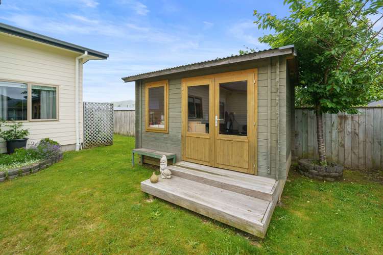 8 Fraser Colman Grove Wainuiomata_17