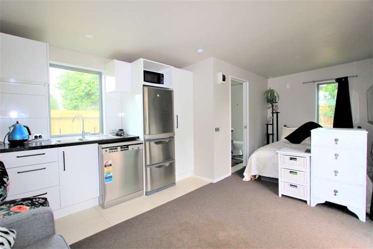 98 Budge Street Riversdale_19