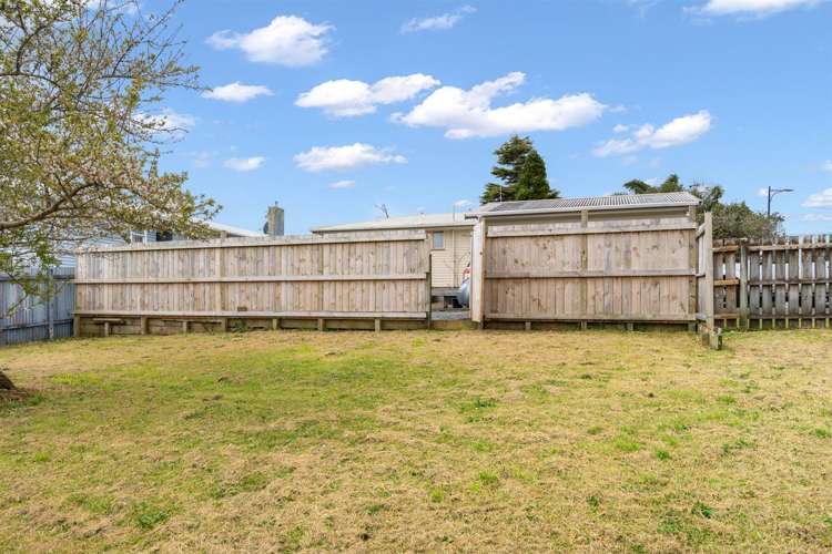 27 Corks Road Te Kamo_19