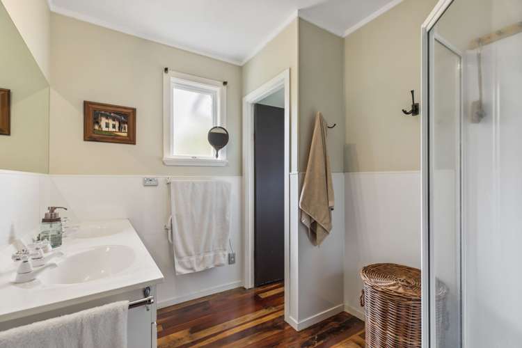 18 Rimutaka Place Titirangi_10