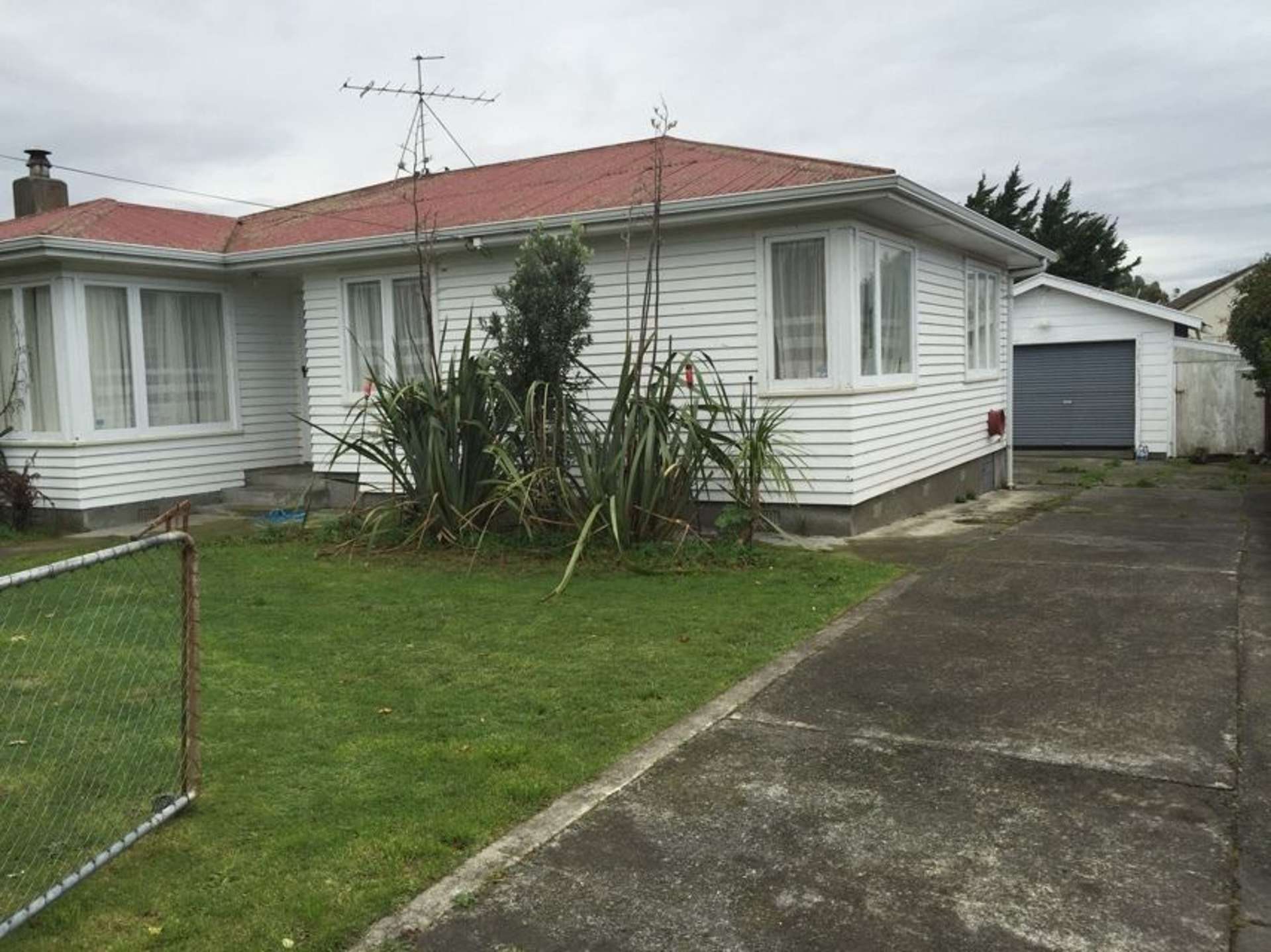 27 Woodward Street Featherston_0