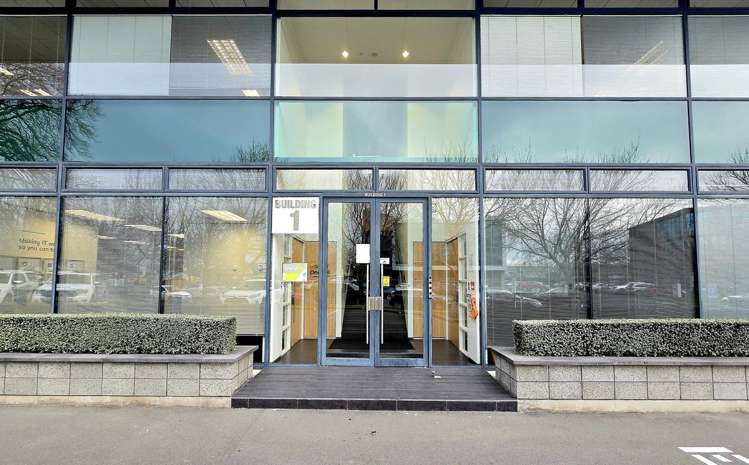 1/1 Show Place Addington_2