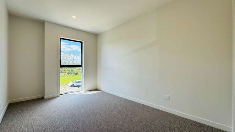 3 Golden Fall Road Hobsonville_12