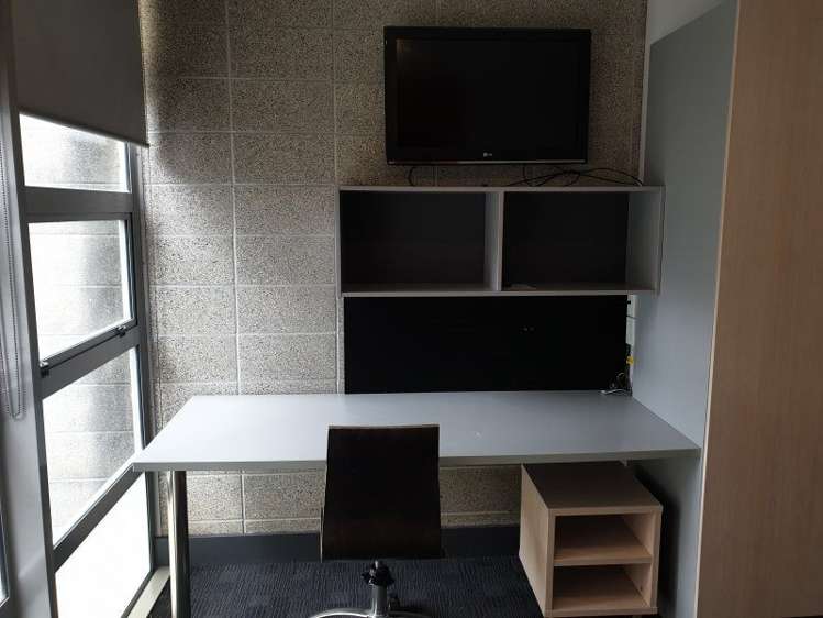 701/133 Beach Road Auckland Central_4