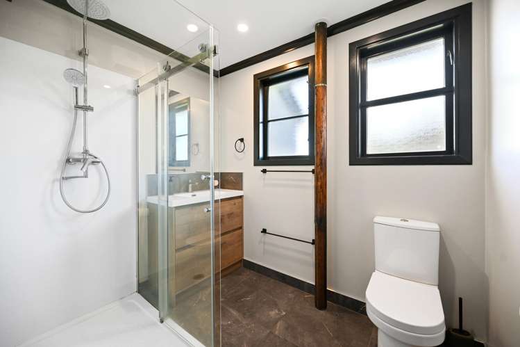 6 Sare Crescent Fairfield_10