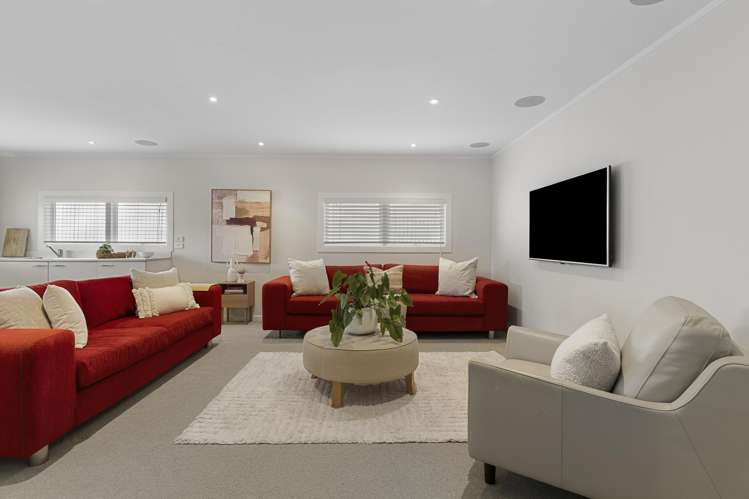 8 Kiwi Road Devonport_21