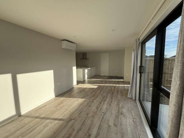 A/6 Dodd Road 11103_2